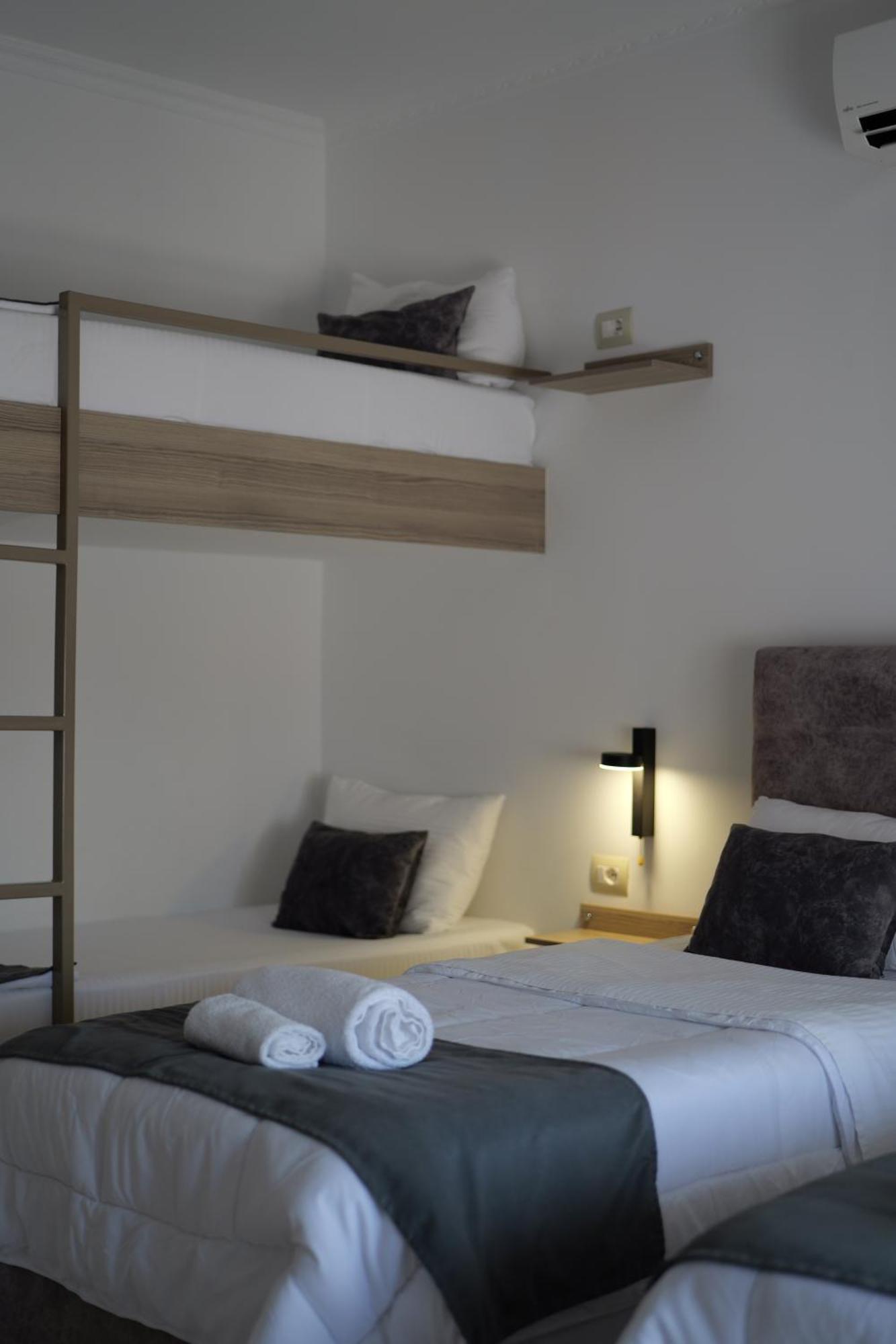 Hotel Abedini
